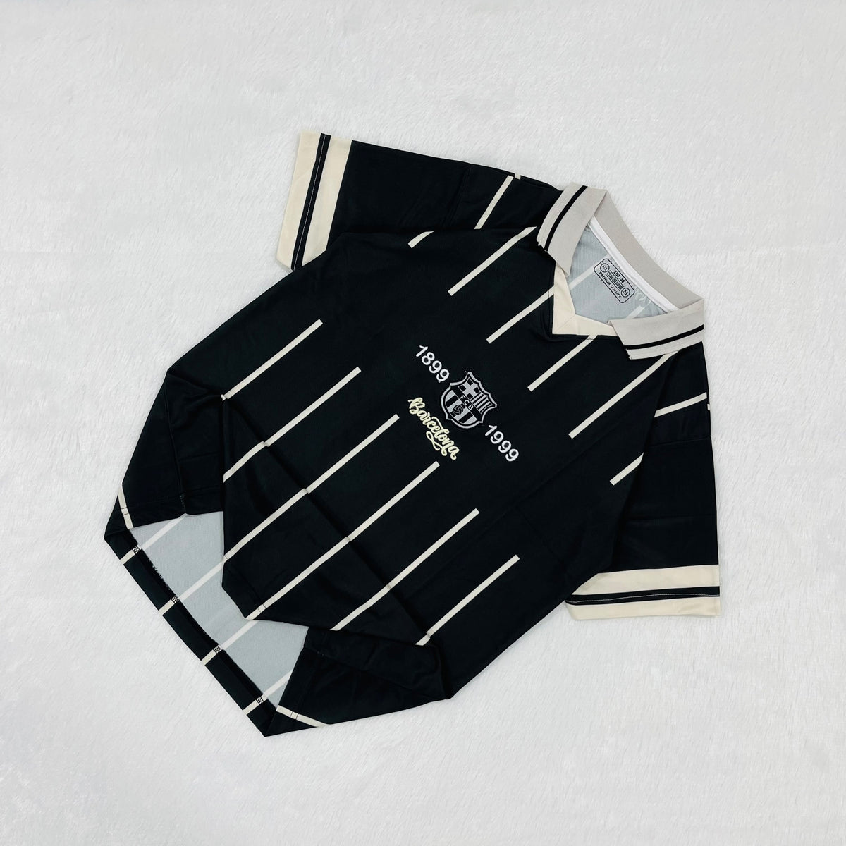 FC Barcelona Vintage/Fantasy 1899–1999 Centenary-style black and white pinstripe polo jersey Messi Embroidery Premium Quality kit