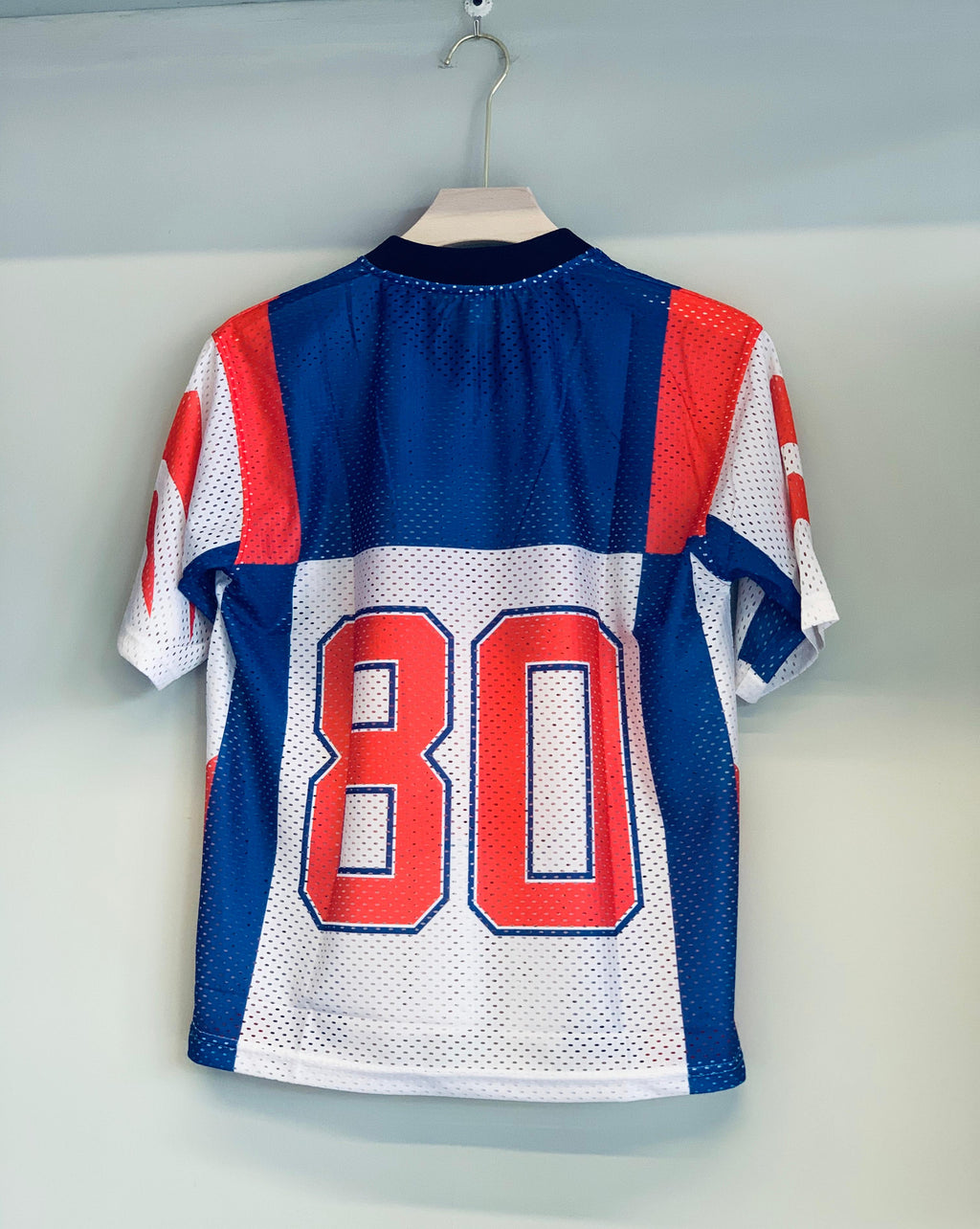 V NECK 80 DOT MESH FIVE SLEEVE