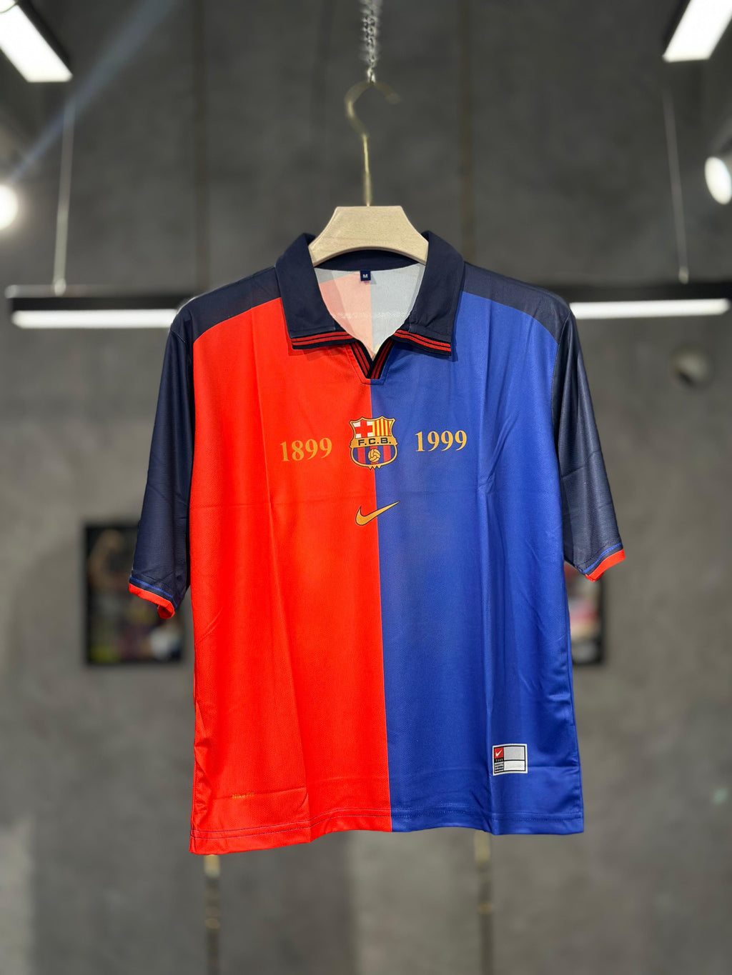 FC BARCELONA 1999-2000 HOME KIT PUYOL POLO FIVE SLEEVE PREMIUM QUALITY KIT