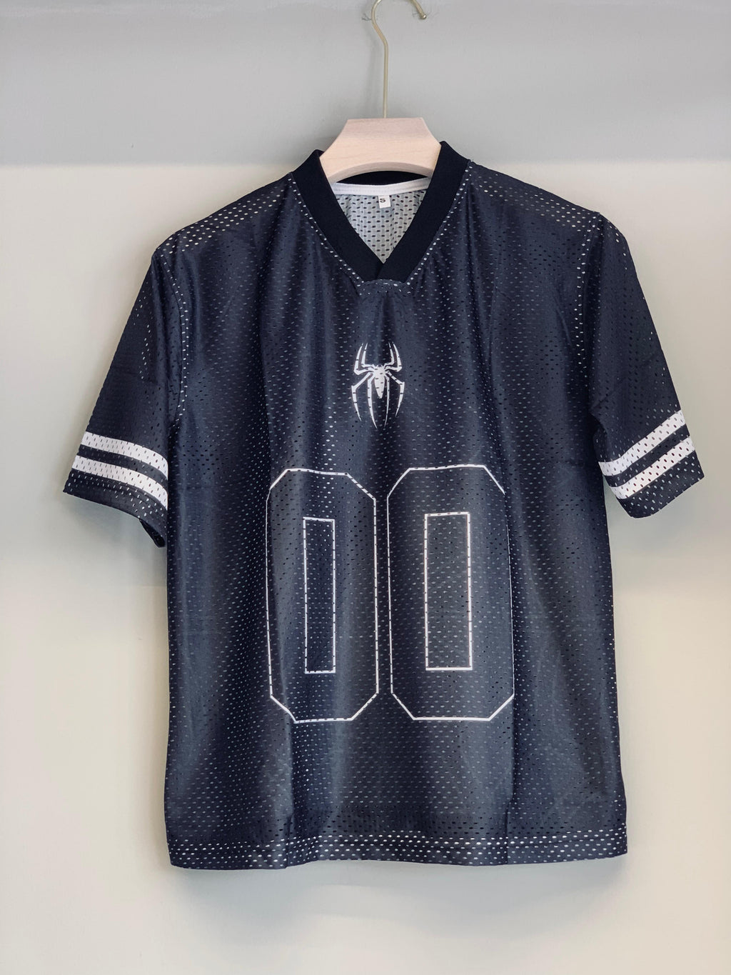 V NECK MESH DOT FIVE SLEEVE