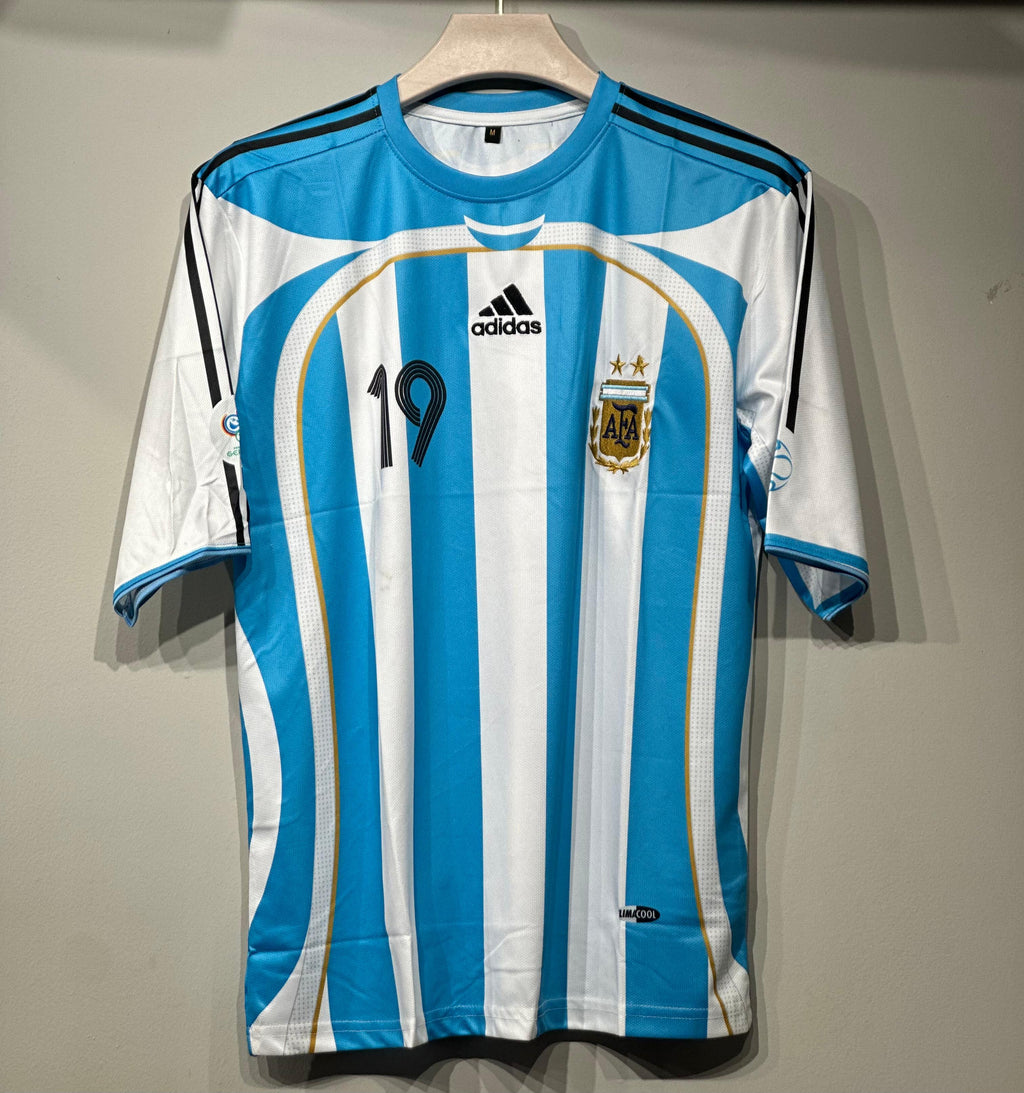 ARGENTINA 2006 MESSI FIVE SLEEVE EMBROIDERY PREMIUM QUALITY 🔥🔥🔥
