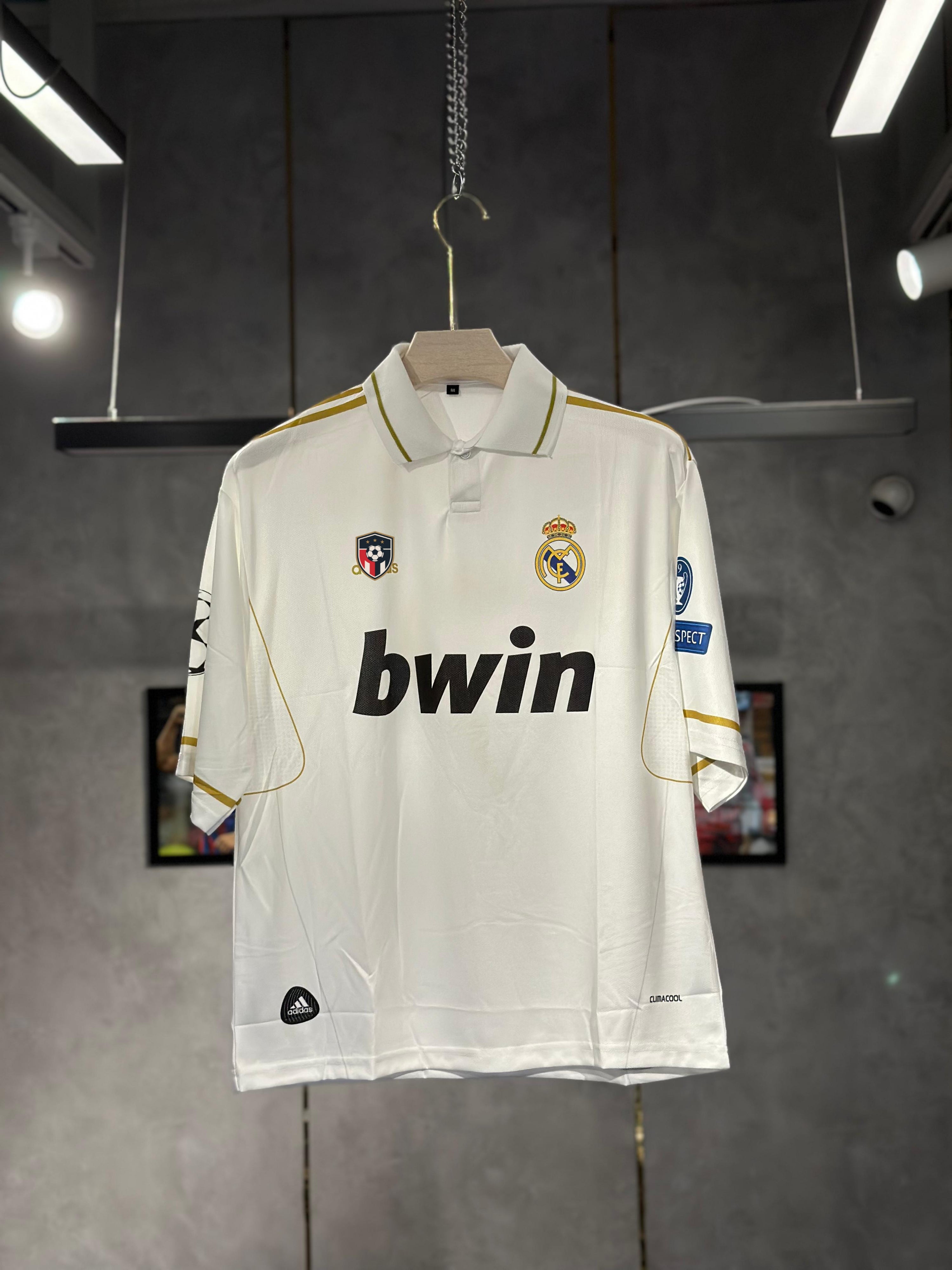 REAL MADRID RONALDO 2009-10 HOME FIVE SLEEV FULL SUBLIMATIONPREMIUM QUALITY KIT