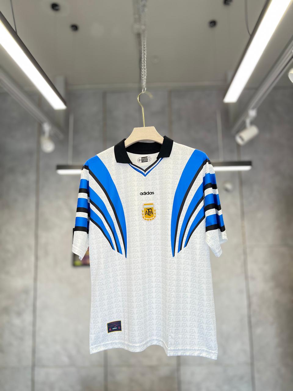 ARGENTINA EMBROIDERY1996/97 THIRD KIT WITHOUT NAME