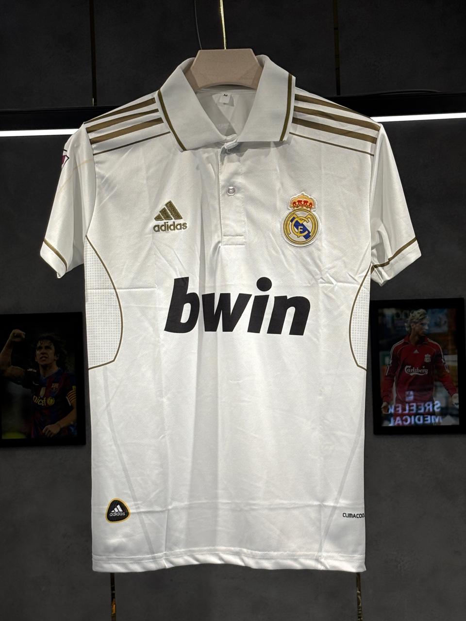 REAL MADRID RONALDO 2011/12 HOME EMBROIDERY POLO KIT