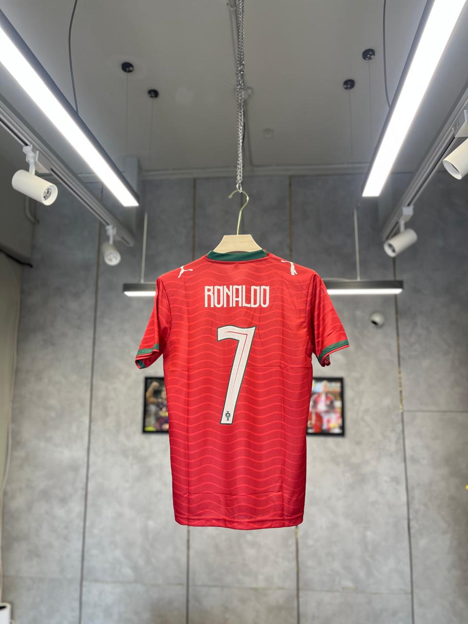 PORTUGAL HOME RONALDO 2025-26 EMBROIDERY PREMIUM QUALITY KIT