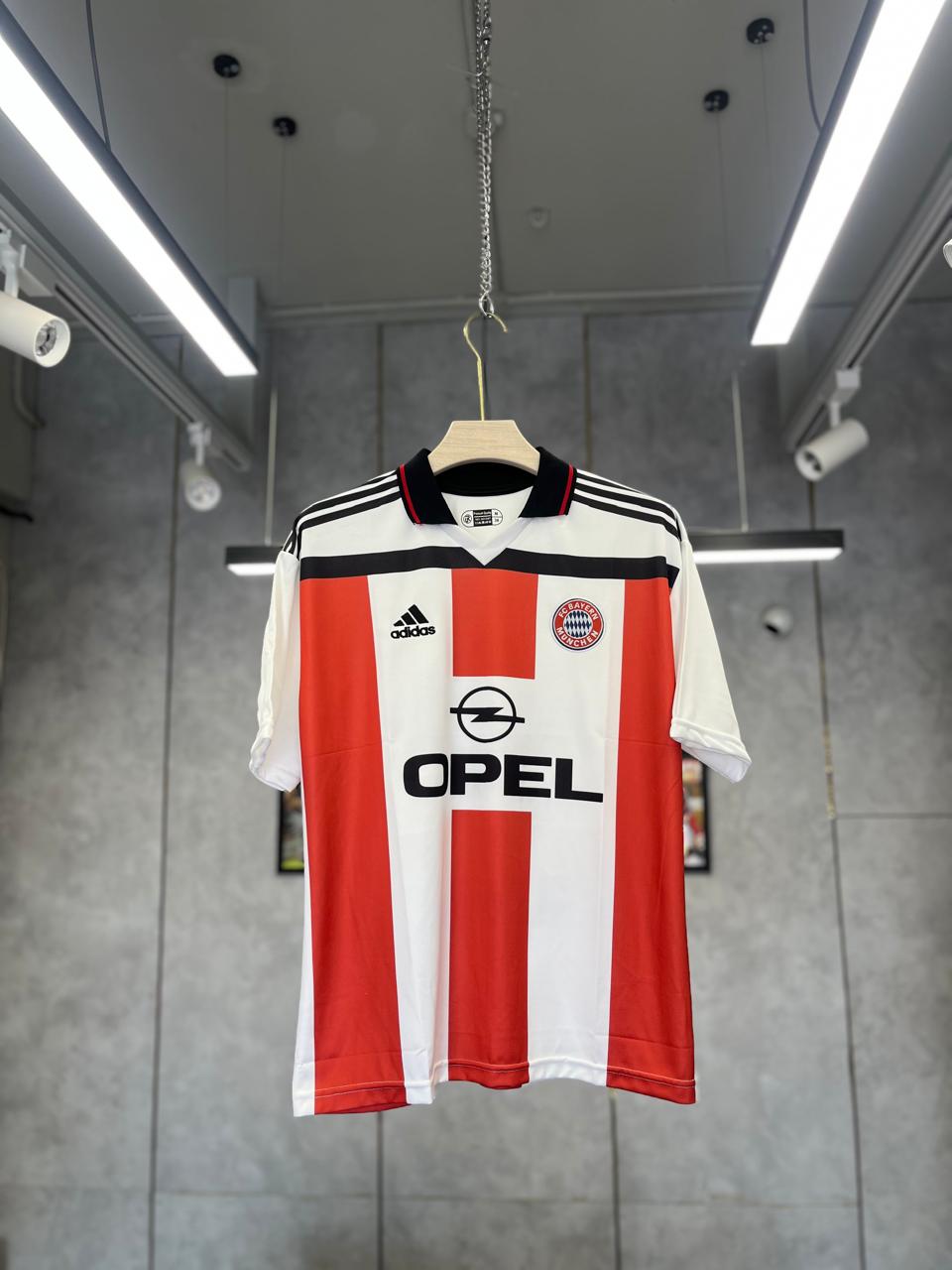 BAYERN MUNICH MARADONA 2000-01 AWAY EMBROIDERY PREMIUM POLO FIVE SLEEV