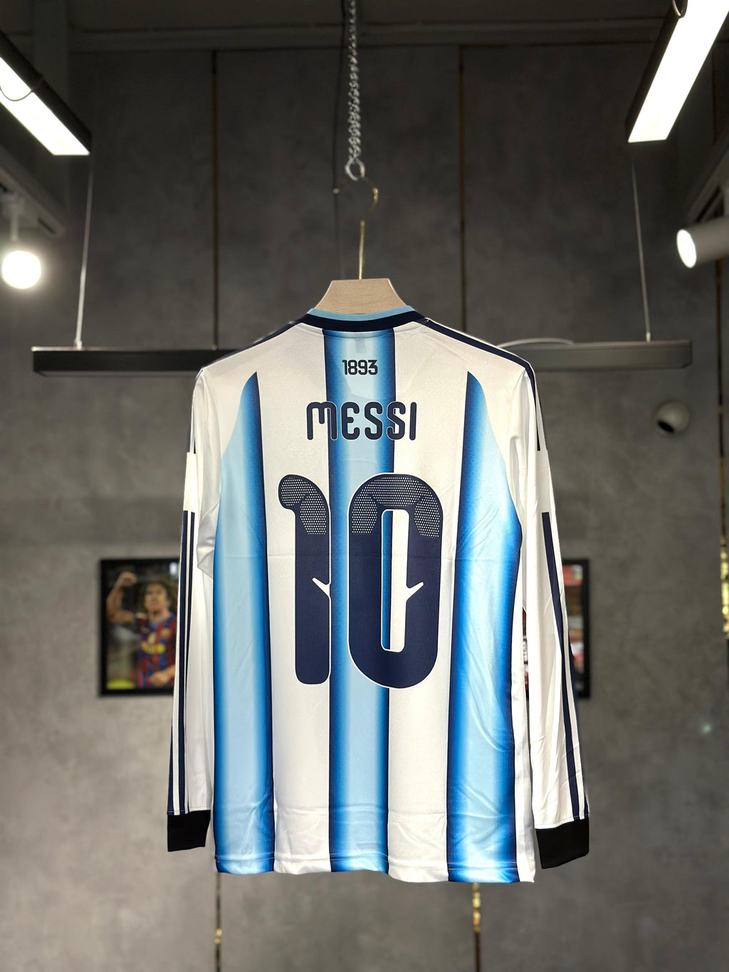 ARGENTINA MESSI 2026 WORLD CUP FULL SLEEV EMBROIDERY PREMIUM QUALITY HOME KIT