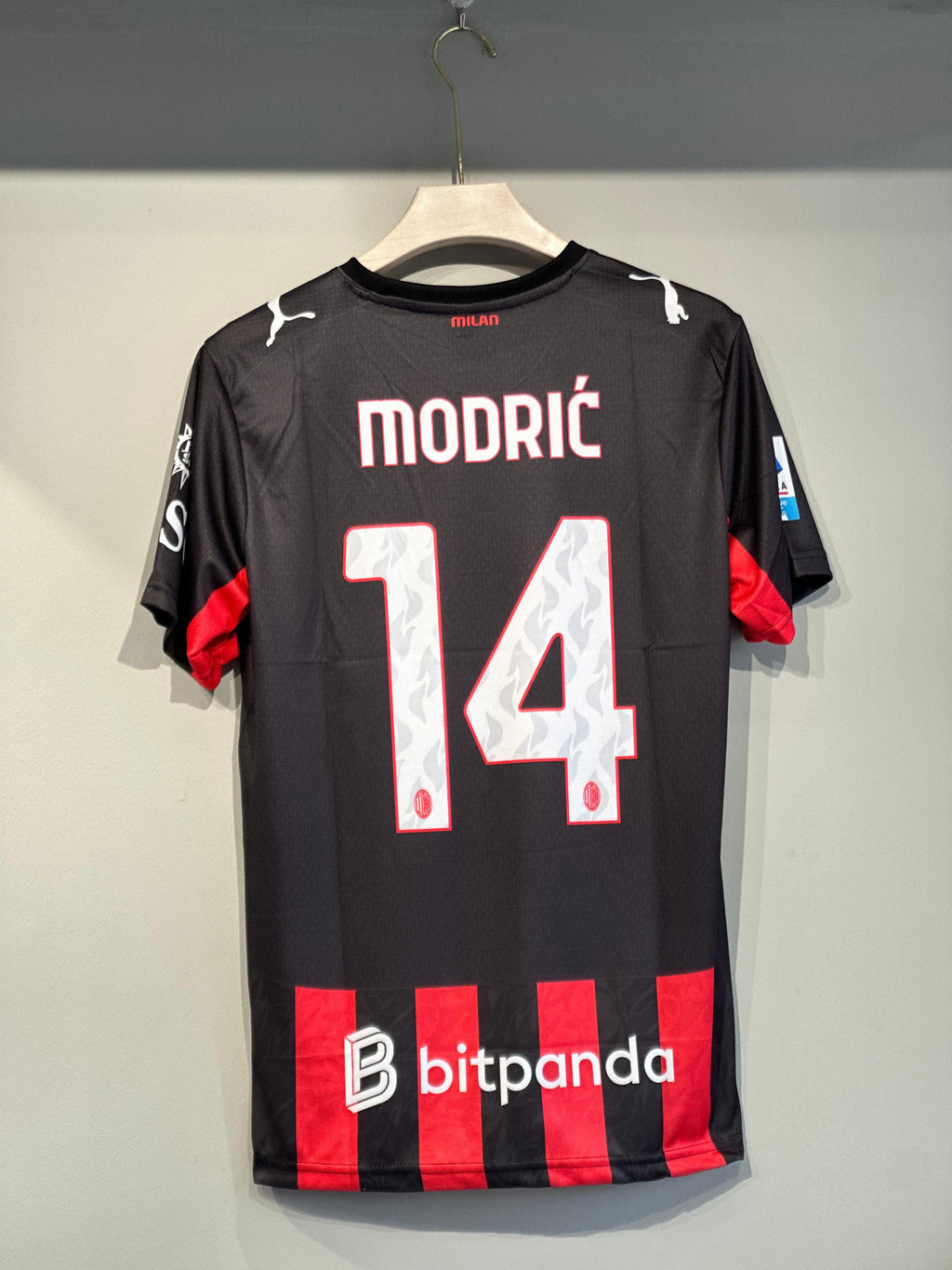 AC MILAN HOME 2025/26 EMBROIDERY PREMIUM QUALITY MODRIC 🔥🔥🔥