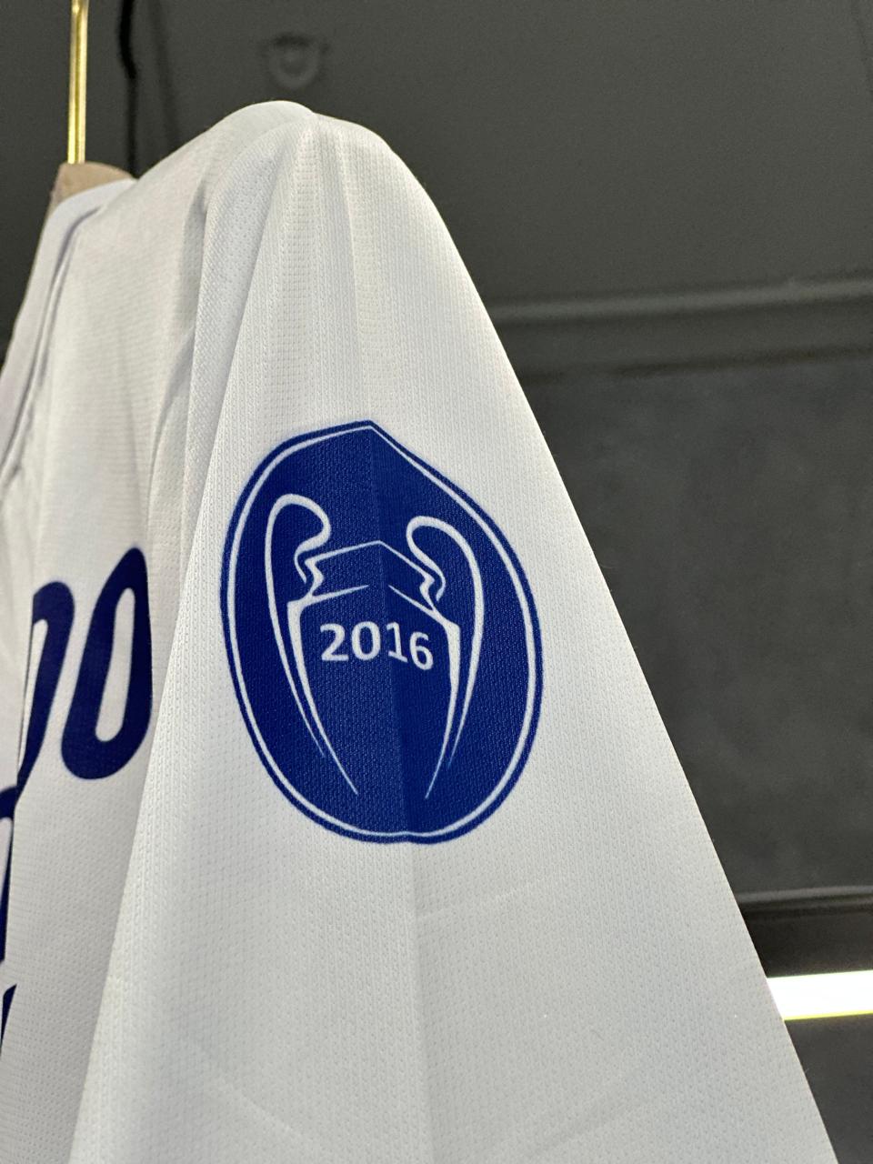 REAL MADRID RONALDO 2016/17 HOME EMBROIDERY FULL SLEEV PREMIUM QUALITY KIT