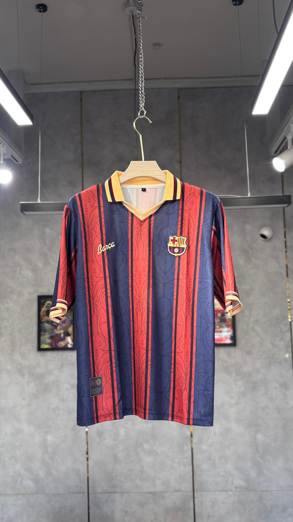 BARCELONA CRUYFF 125th ANNIVERSARY RETRO FIVE SLEEV EMBROIDERY
