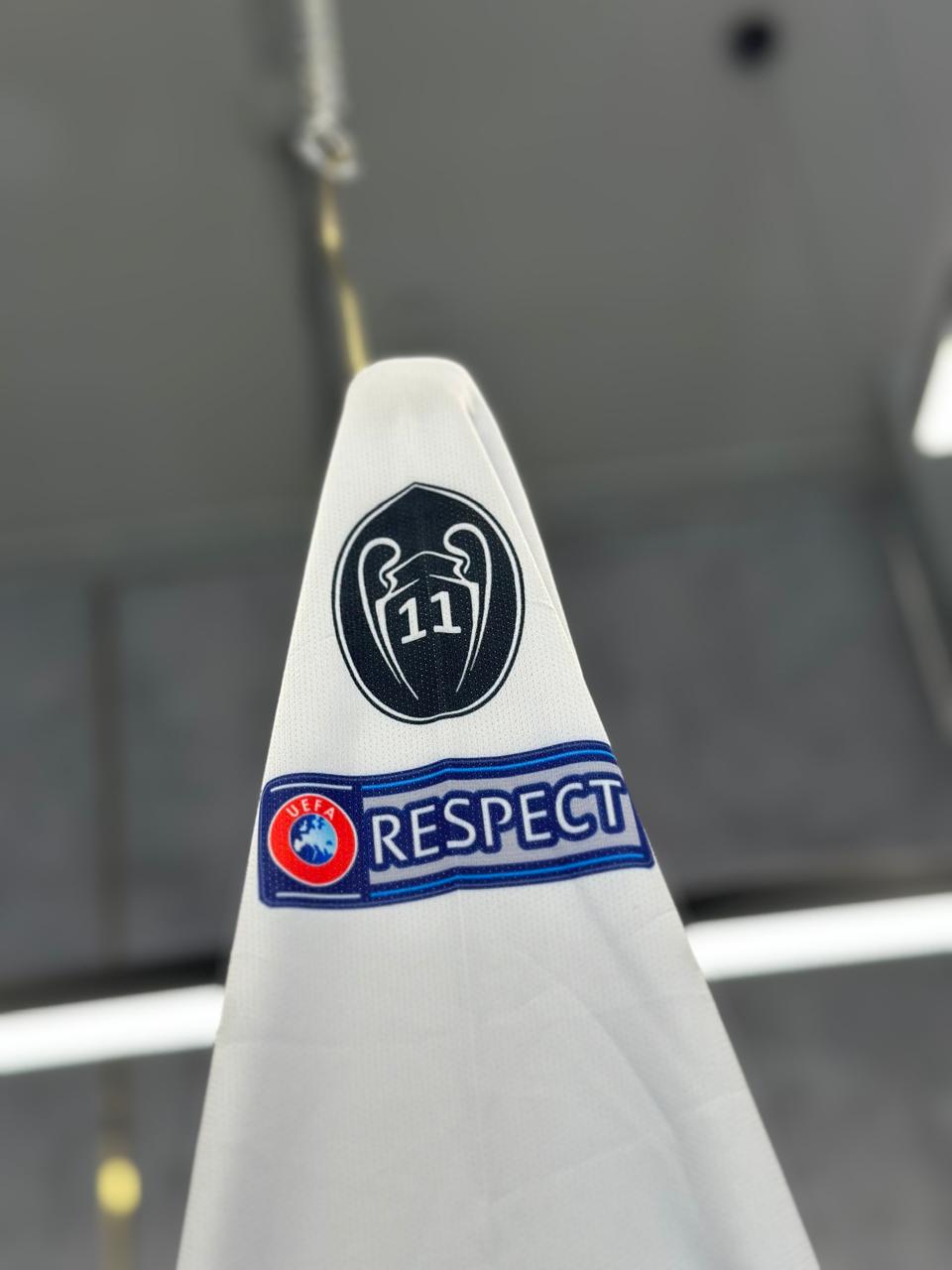 REAL MADRID RONALDO 2016/17 HOME EMBROIDERY FULL SLEEV PREMIUM QUALITY KIT