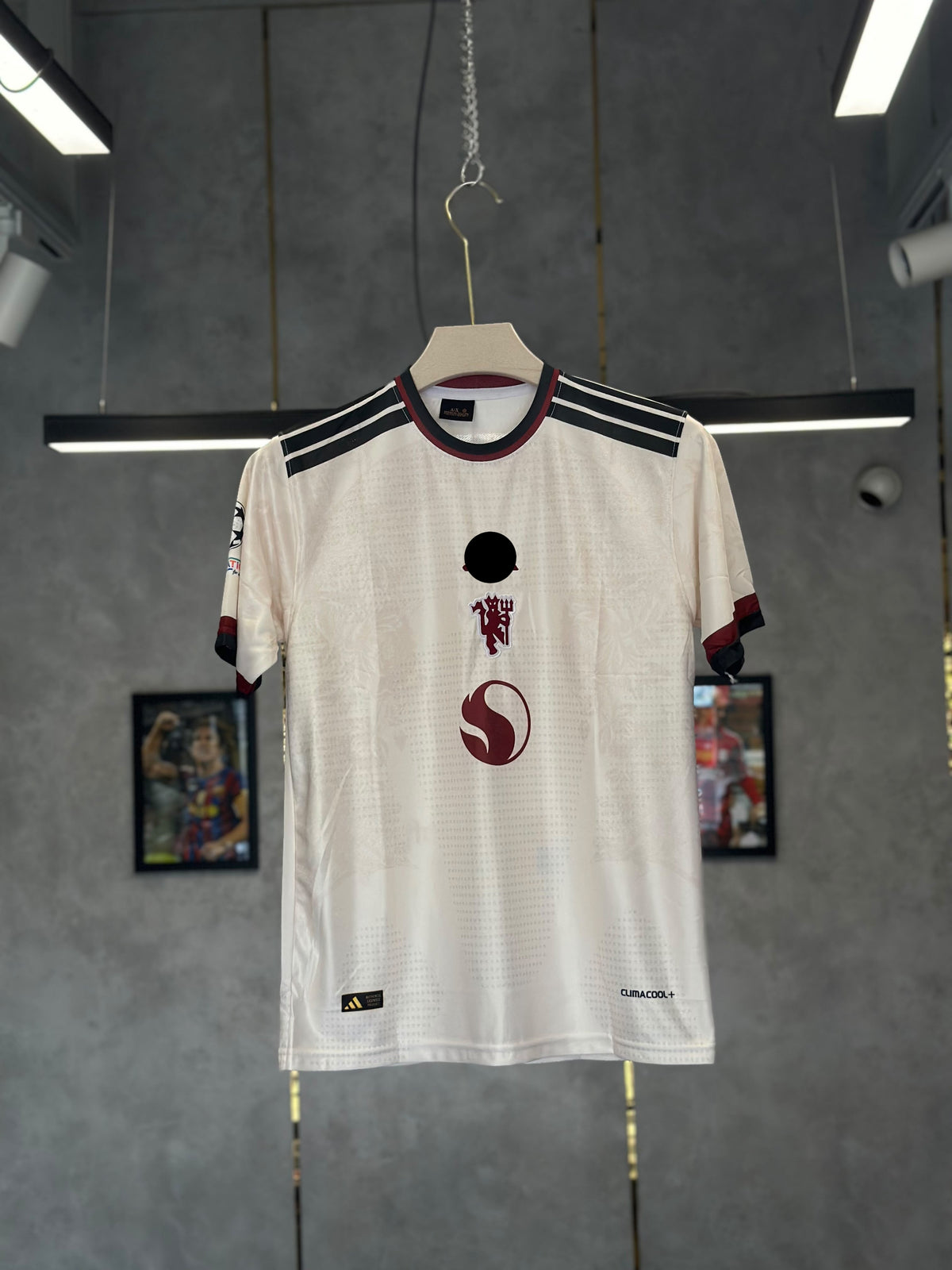 MANCHESTER UNITED B. FERNANDES 26/27 THIRD EMBROIDERY PREMIUM QUALITY KIT