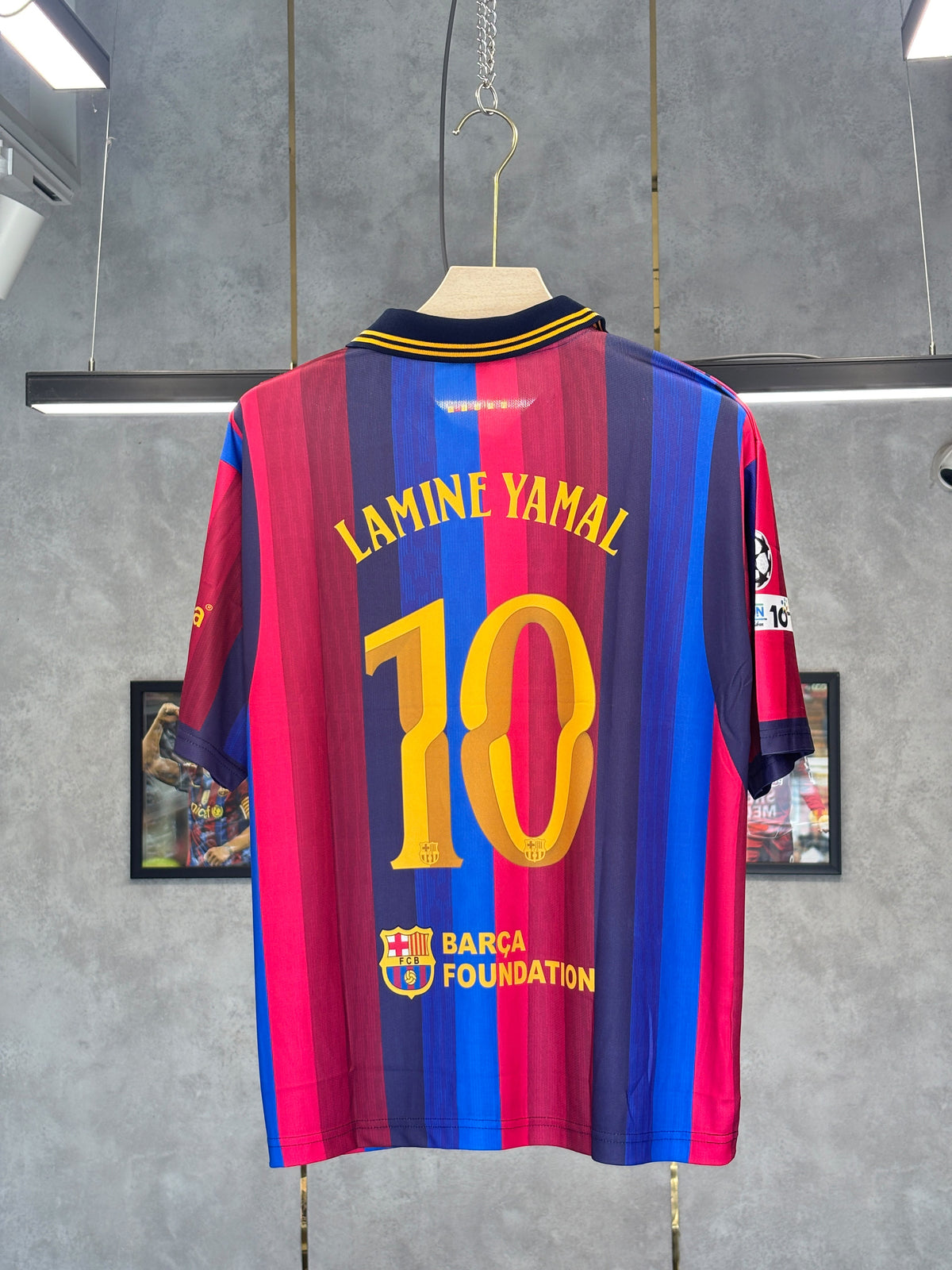BARCELONA LAMINE YAMAL 26/27 HOME EMBROIDERY PREMIUM QUALITY FIVE SLEEV KIT