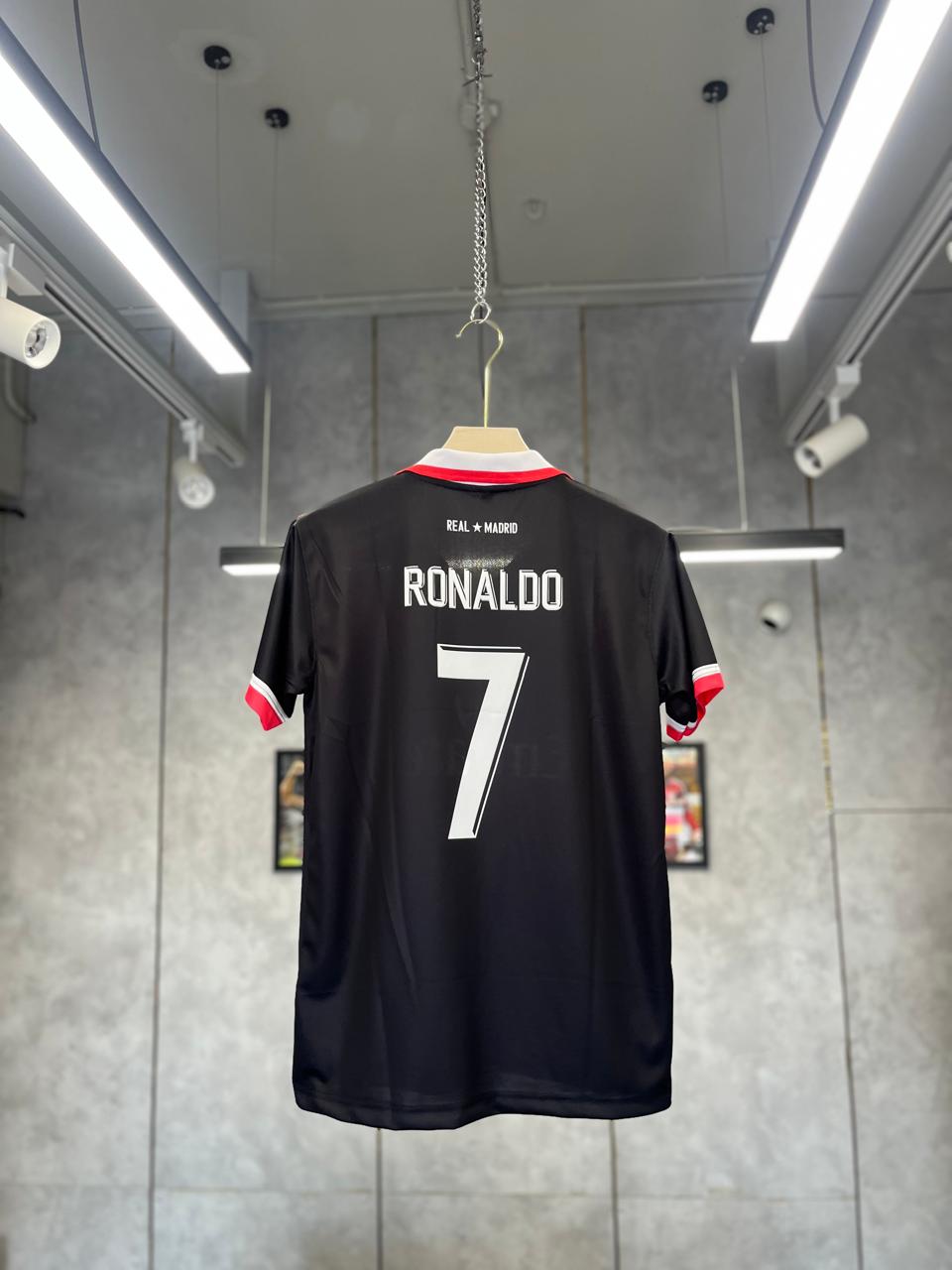 REAL MADRID RONALDO 2015-2016 TRAINING EMBROIDERY POLO PREMIUM QUALITY KIT