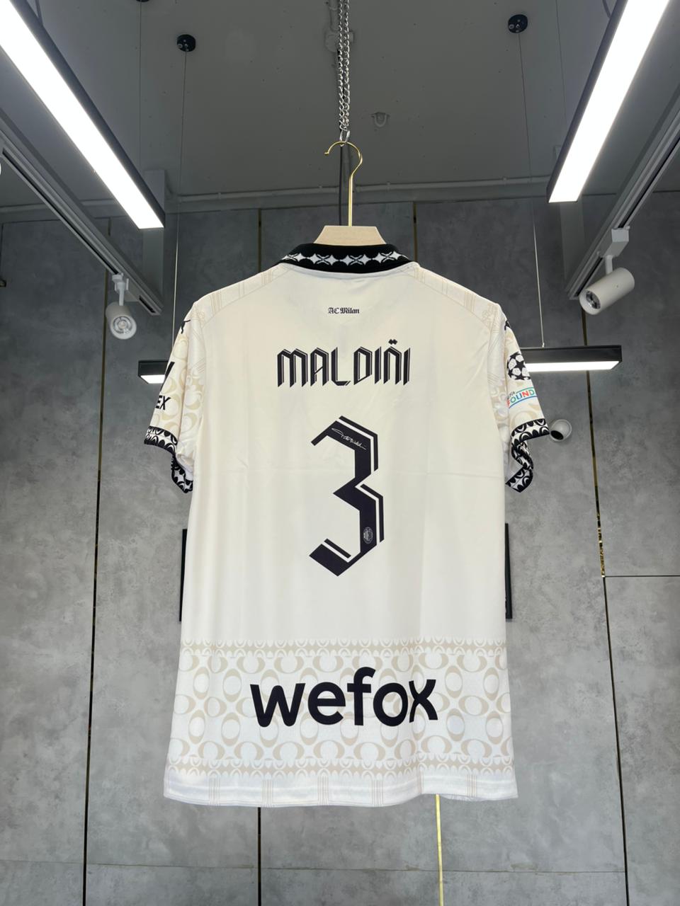 AC MILAN MALDINI POLO EMBROIDERY PREMIUM QUALITY SPECIAL ADDITION KIT