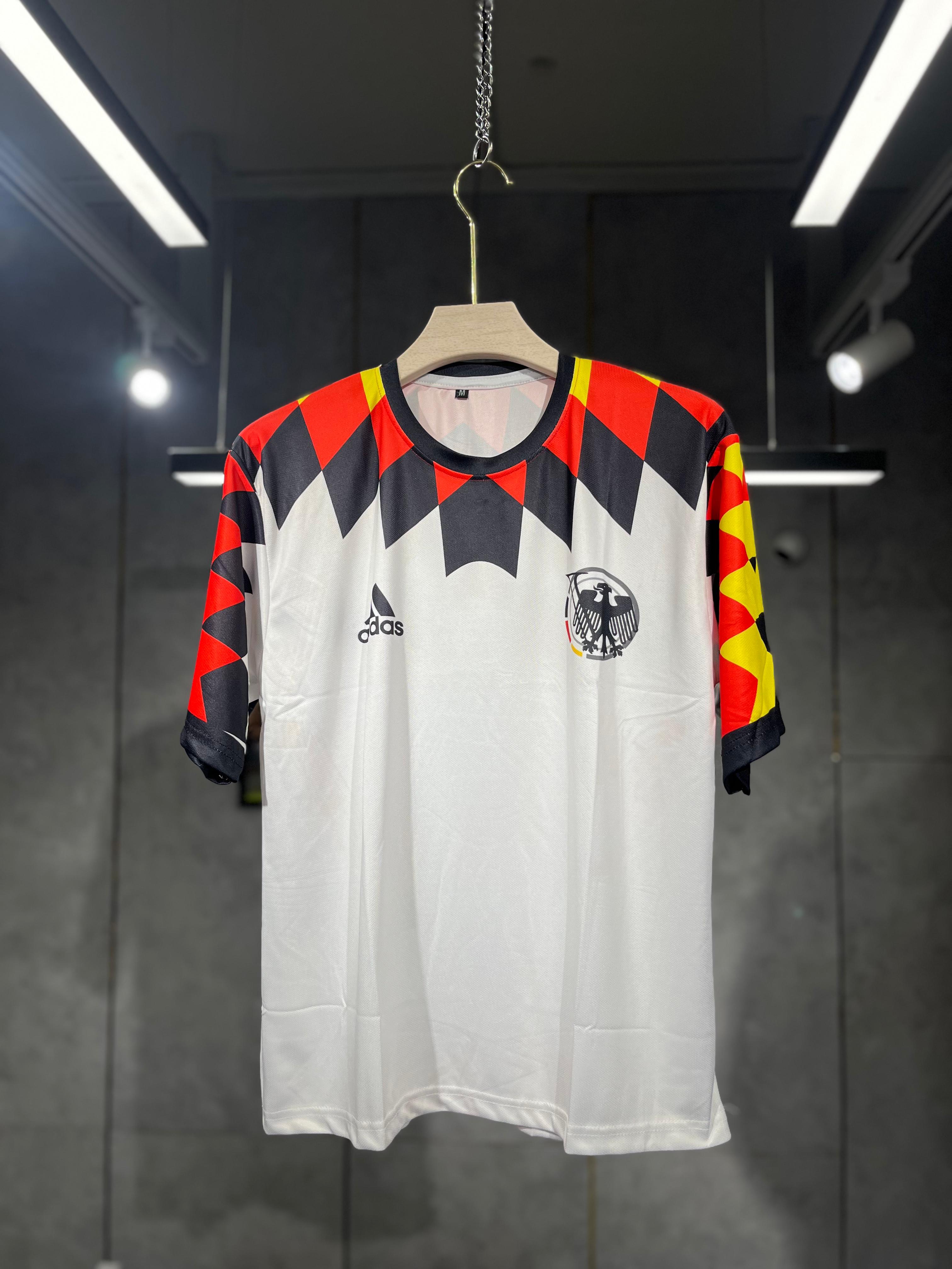 GERMANY ROUND 11 FIVE SLEEVE